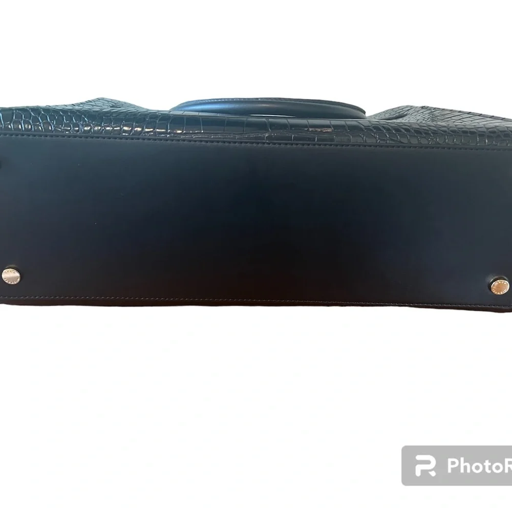 Authentic Michael Kors black leather/suede Croc embossed large tote. - Picture 5 of 6